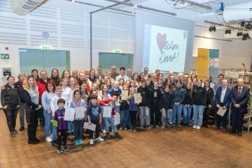 Gruppenfoto aller Geehrten